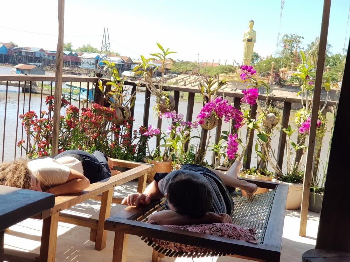 St 63 Home Stay & Tour Kampong Khleang Экстерьер фото
