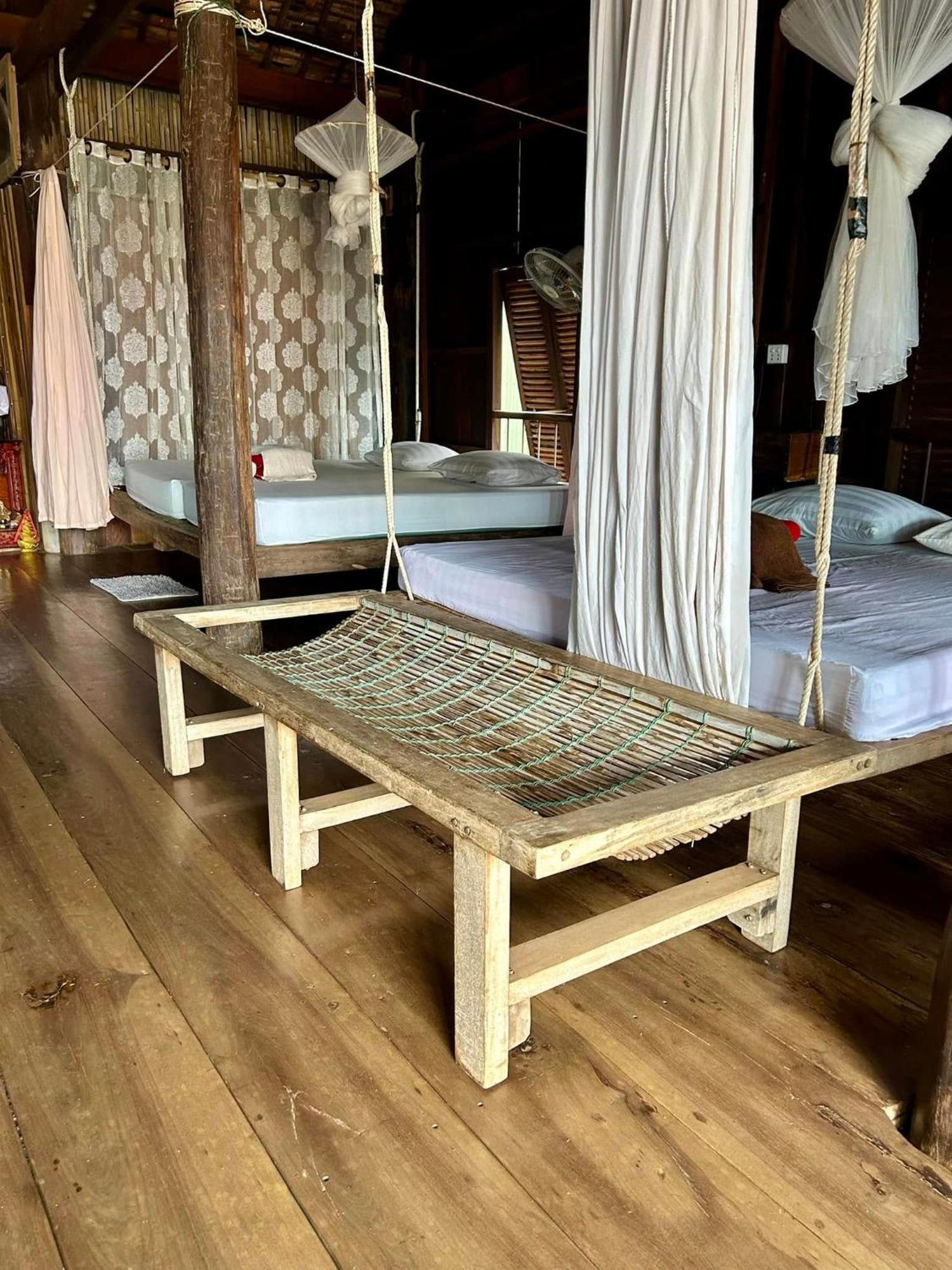 St 63 Home Stay & Tour Kampong Khleang Экстерьер фото
